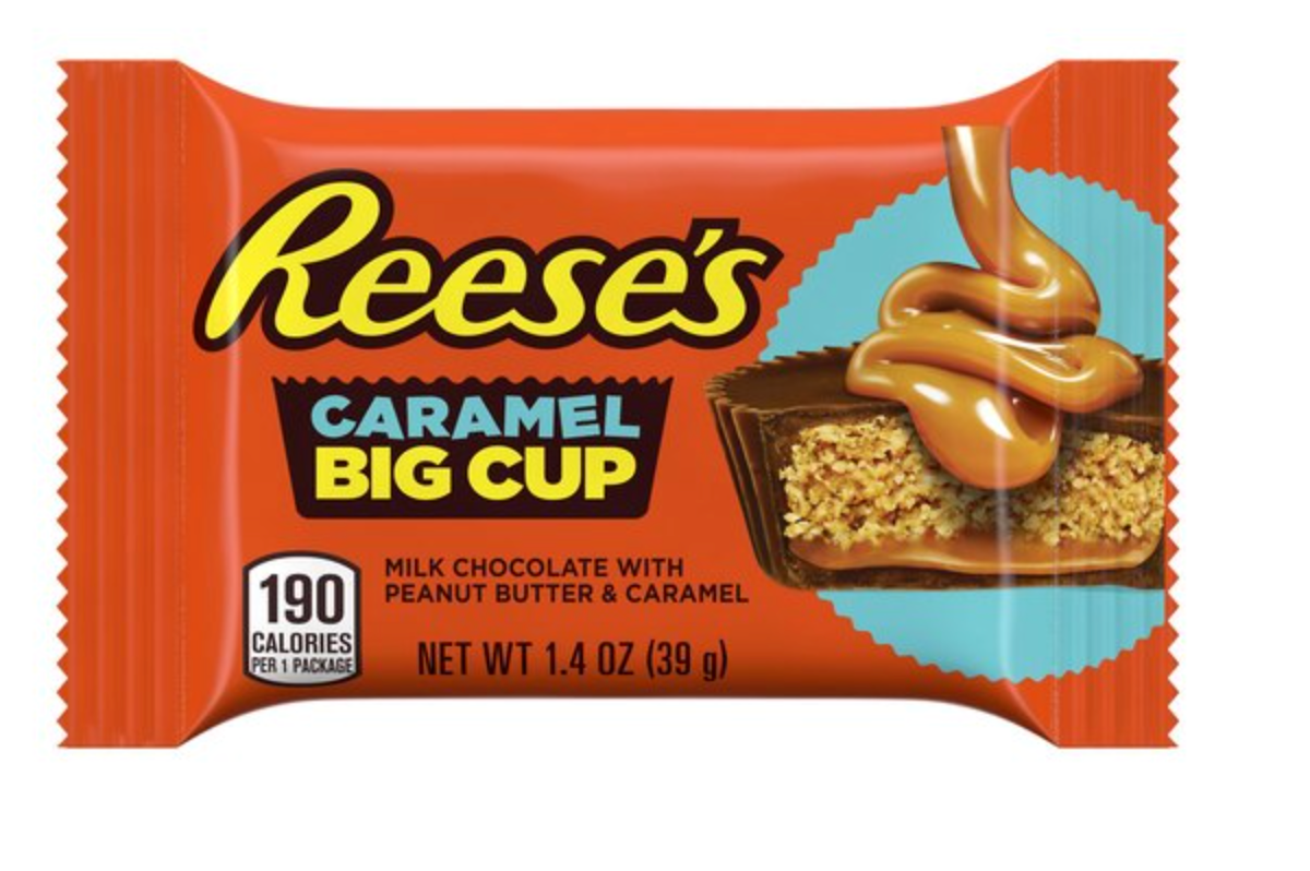Reese's Big Cup Caramel Milk Chocolate Peanut Butter Cups Candy Pack, 1.4 oz - expires 08/2026