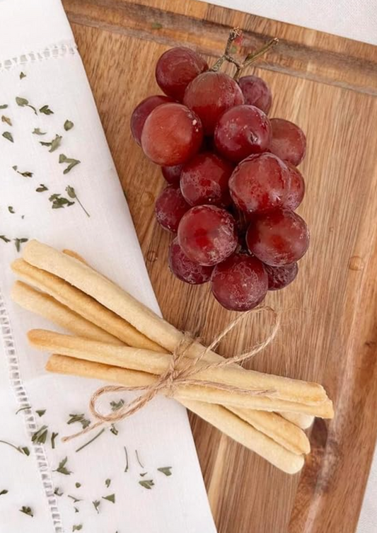 JENNIFERS HOMEMADE Original Breadsticks, VEGAN All Natural, Made with extra virgin olive oil, Crunchy and delicious snack, 5 OZs - Expired July 20 2025